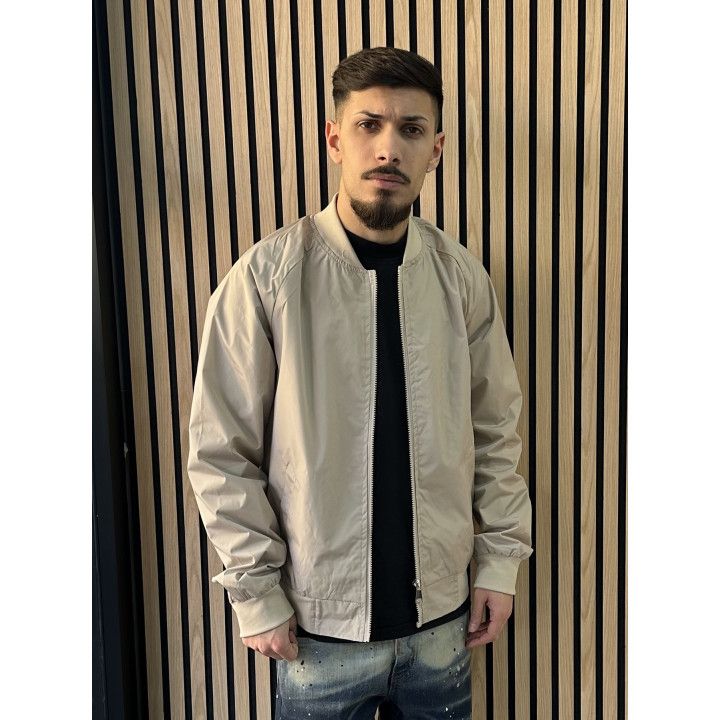 BOMBER BASIC